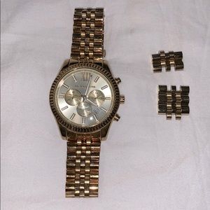 Gold Michael kors watch